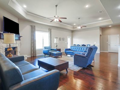 5520 Littlefield Dr