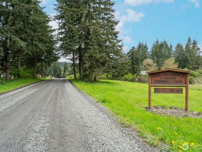 148 Oak Meadows Lane