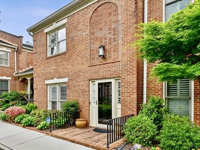 505 Ansley Villa Dr NE