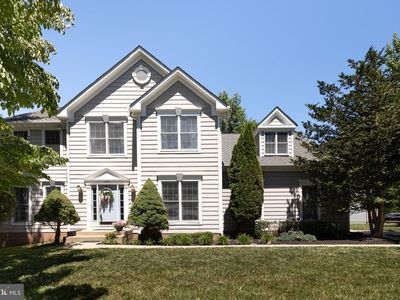 7074 Garden Walk