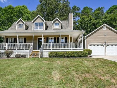 212 Ashlin Woods Dr NE