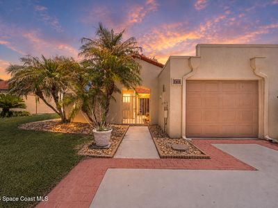 745 Green Valley Ln