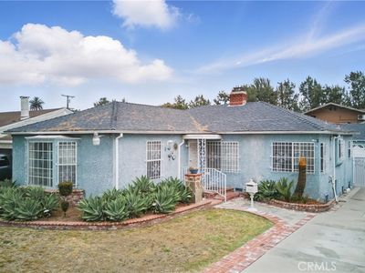 3647 Cedar Ave