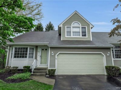 Property at 33 Pond Brook Dr, Elma, NY
