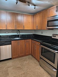 1740 NW North River Dr APT 120