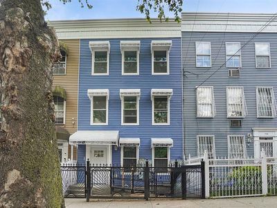 1737 Popham Ave #1