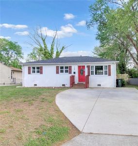 120 Delmar Ln