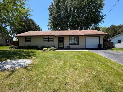 7 Genesee Ln
