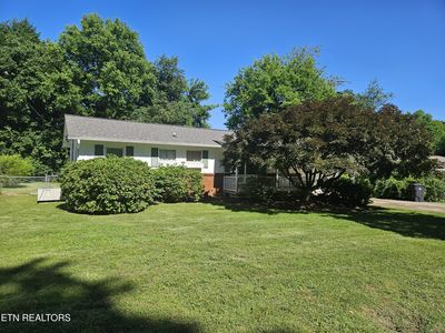 3204 Hazelwood Rd