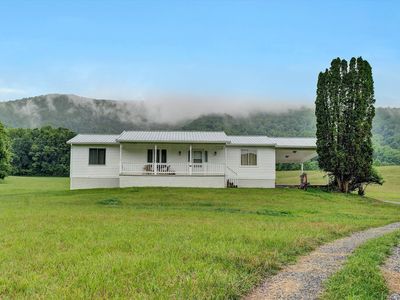 514 John Arthur Rd
