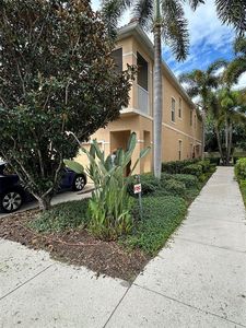 3815 PARKRIDGE CIRCLE #2-203