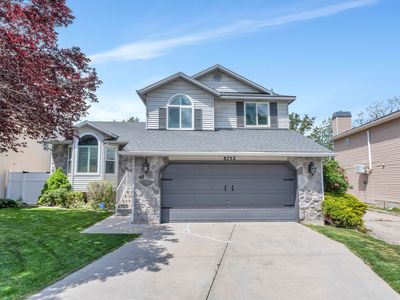 8752 S Altacove Dr
