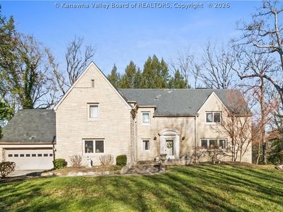 1 Barnes Pl