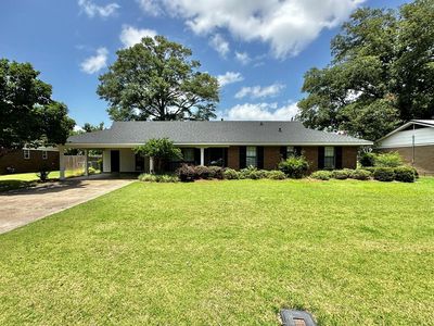 Property at 1604 College St, Cleveland, MS