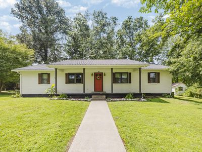 39 College Ct