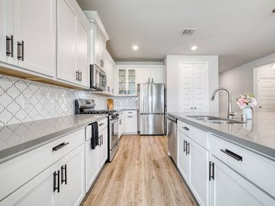 11802 Autumn Leaf Dr