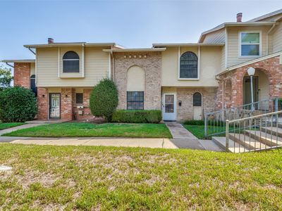 1991 Shorewood Dr