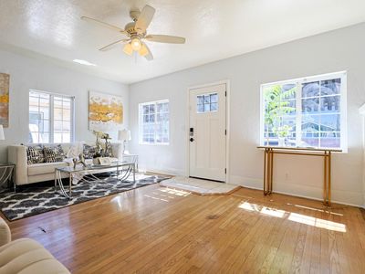 421 Elizabeth St