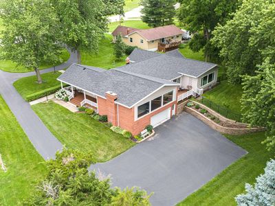 3531 E Shopiere Ln