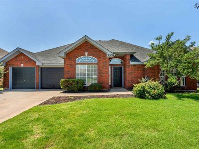 5009 Whisper Wind Dr