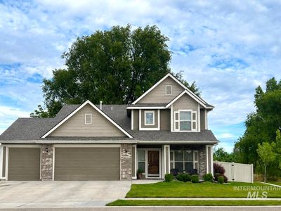 1082 N Powder River Dr