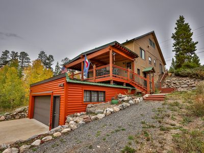 1109 Mountain Avenue