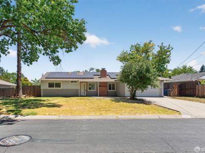 2203 Sherman Dr