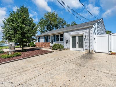 907 7th Street