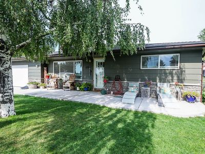 1719 Winona Way