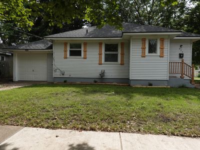 924 Griggs St SE