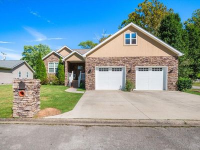 16 Windham Ln