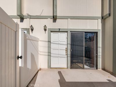 22865 Del Valle St UNIT 7