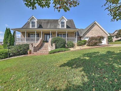 147 Richmond Ave