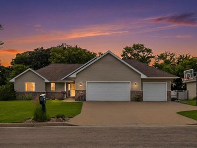 Property at 1102 28th St SW, Austin, MN