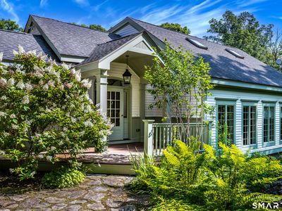 12 West Mountain Road
