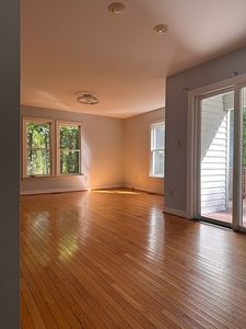 1407 Groton Ct
