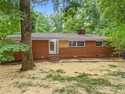 7328 Everett Dr