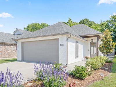 124 Twin Meadow Ln