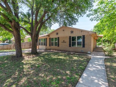 3642 Varsity Ln