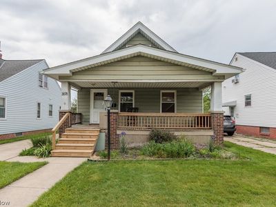 3878 W 133rd St