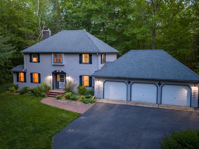 7211 Woodcrest Cir
