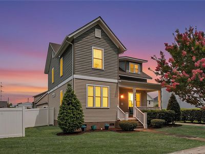 2348 Ballentine Blvd