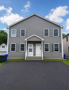 125-127 Laconia St