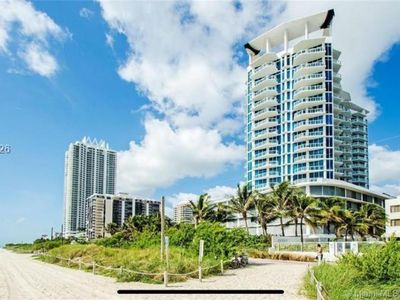 6515 Collins Ave APT 710