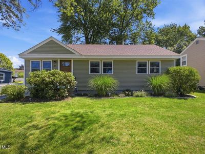 47 Perry Avenue