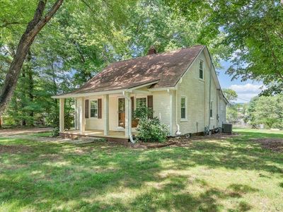 1209 Bishop Rd