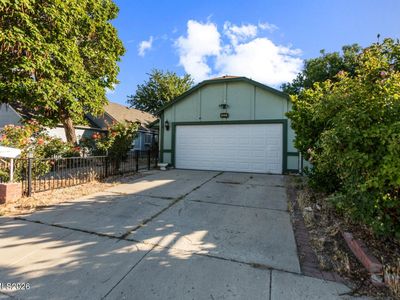 1831 Fargo Way