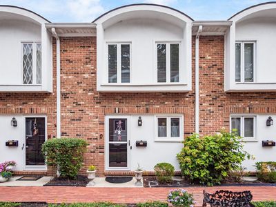 108 E Dublin Granville Rd APT O