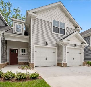 4704 Mahogany Run