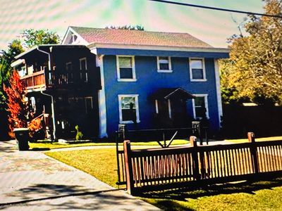 1935 Stanley Blvd